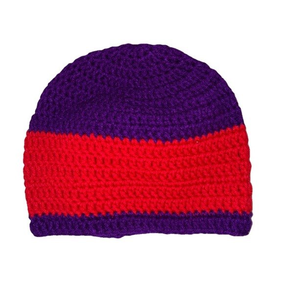 Beanie Hat Women's OS Purple Red Crochet Handmade Flower  NEW‎ - Picture 2 of 4